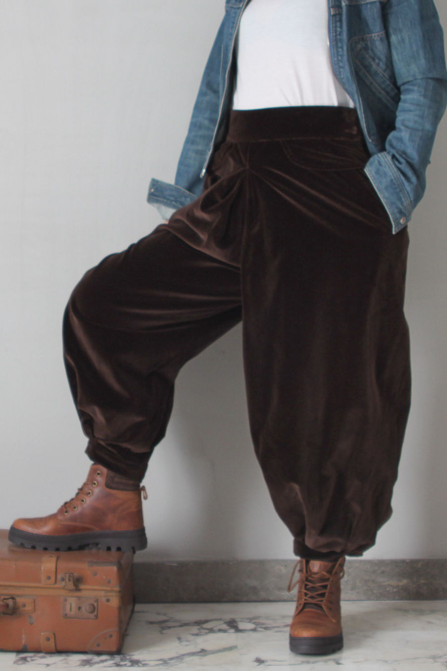 Pantaloni in velluto marrone